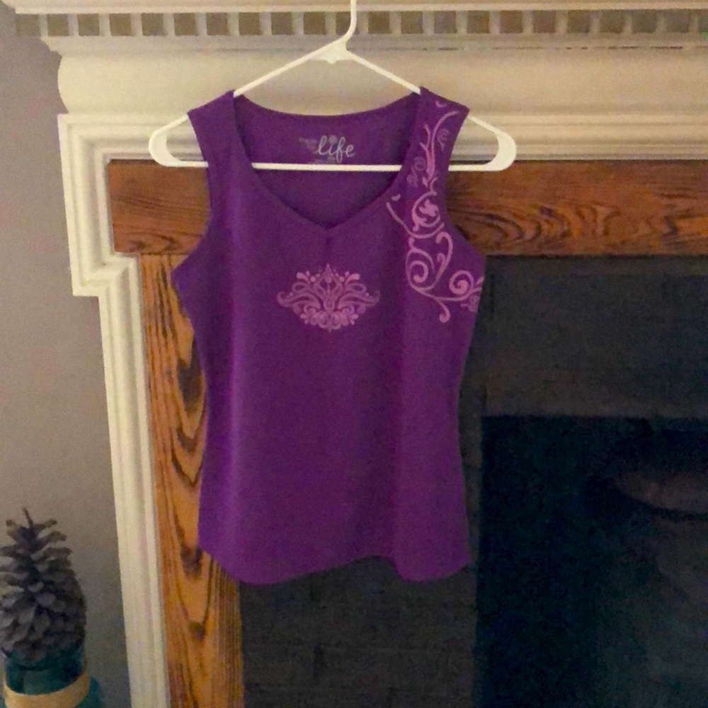 🌺3/$15 ladies yoga top